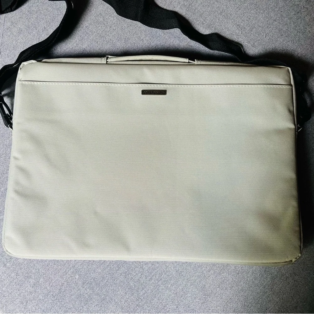 Golla Laptop Sleeve - Bag